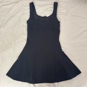 Elegant Black Sleeveless Dress